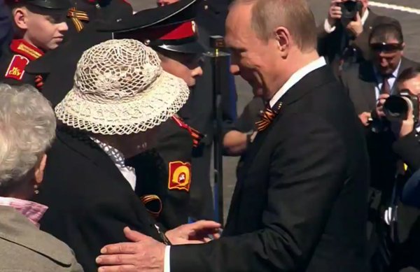 Putin and Nazarbayev at parade in Moscow