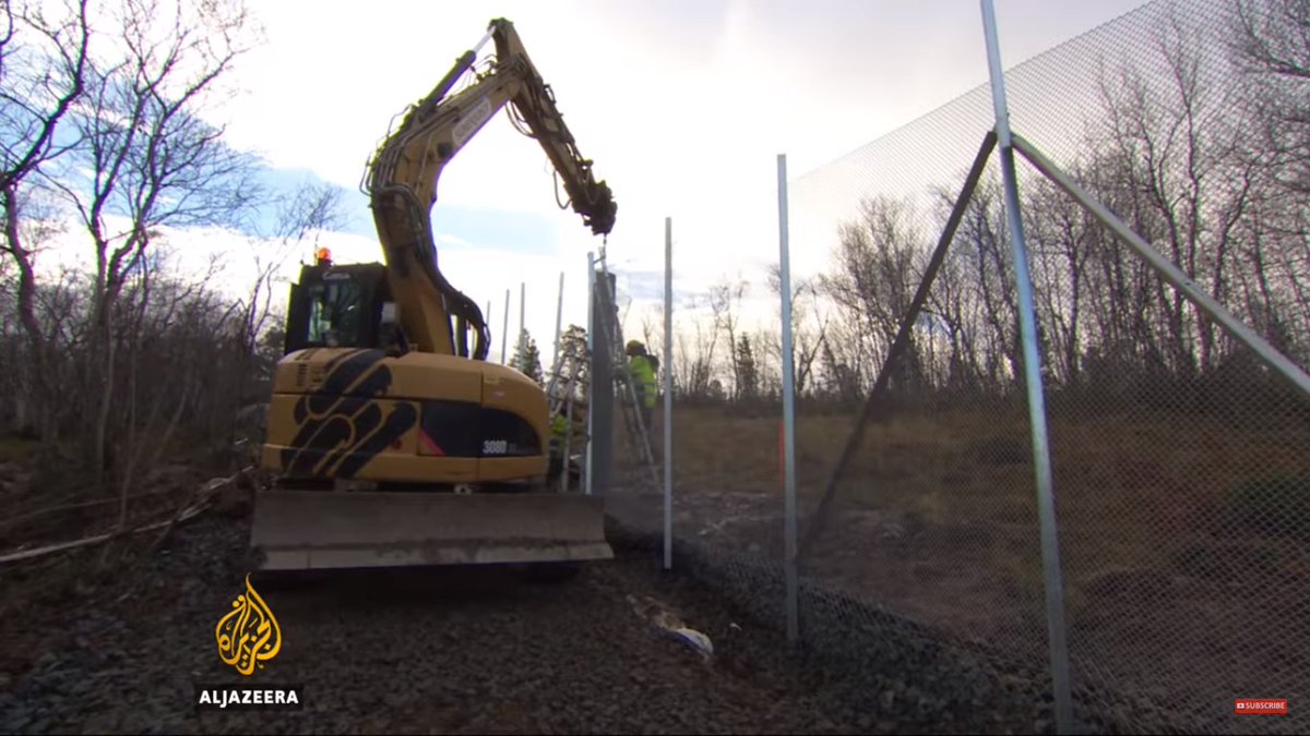Norway border fence on the border with Russia is under construction  