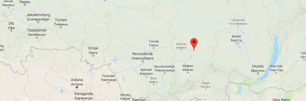 T-62MV and T-62M type tanks in Zlobino station, Krasnoyarsk (Central Military District) today, 5th of September. After midday.   Geolocated at 55.998310, 92.950671.   Counted 27 pcs, likely couple more behind obstacles. Both ends of train have freight wagons too.   