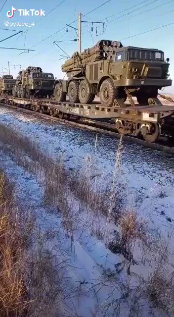 Military echelon filmed in Novosibirsk