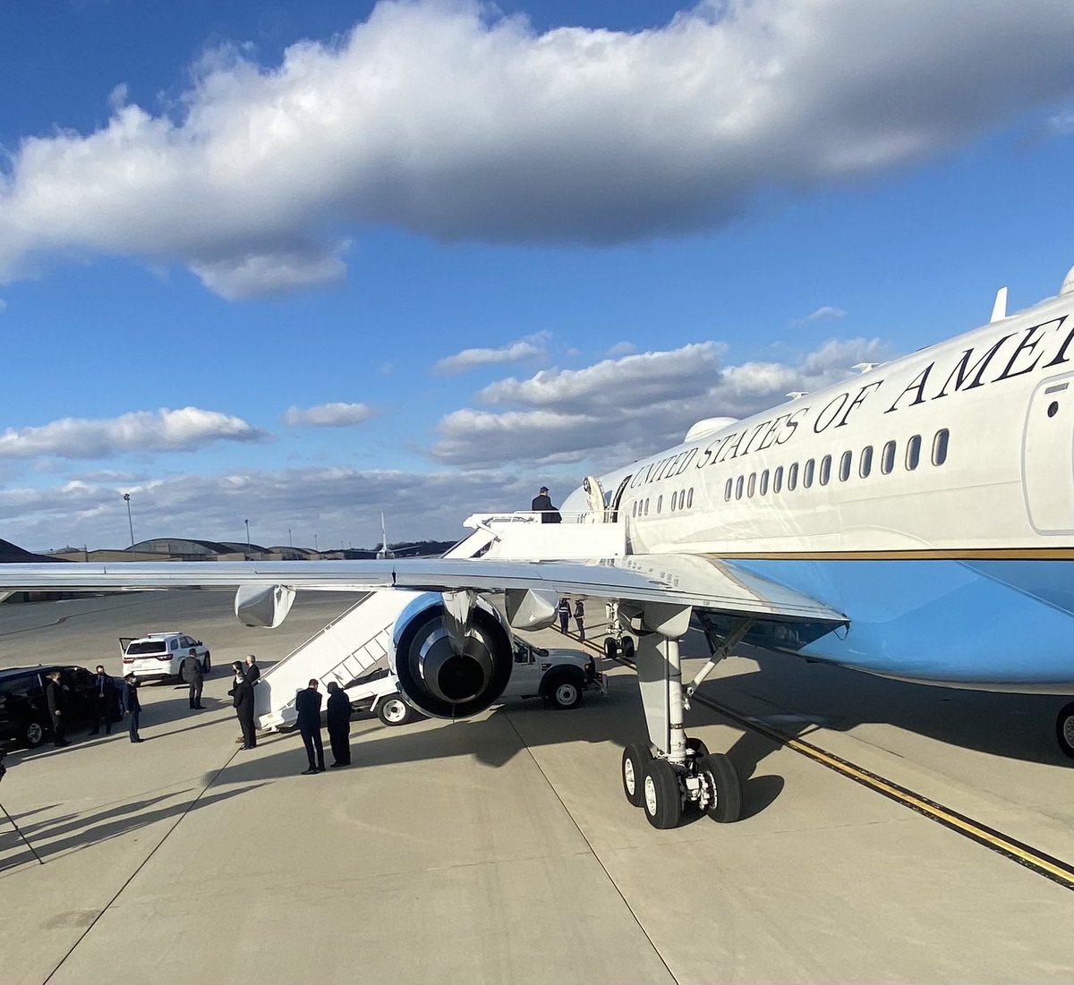 .⁦@SecBlinken⁩ heading to Kyiv for talks on Ukraine crisis, followed by meeting with Lavrov in Geneva