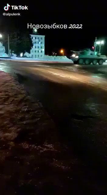 Military convoy filmed in Novozybkov, Bryansk region