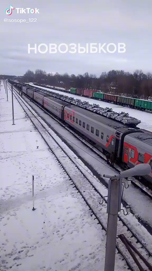 Military echelon filmed in Novozybkov, Bryansk region