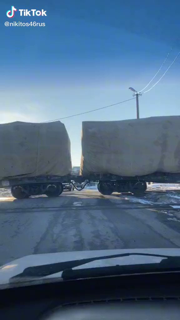 Looks like Iskander transporter-loaders and possibly TELs in Lgov, Kursk Oblast