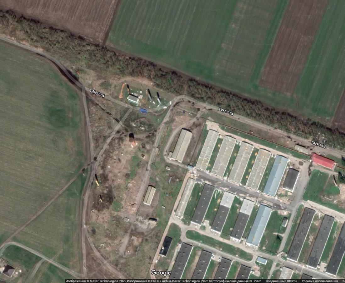 Military convoy filmed in Veselaya Lopan