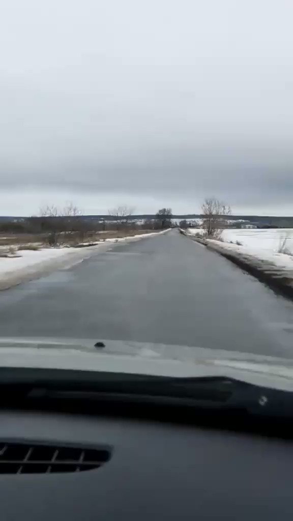 Military convoy in Ternove, Belgorod region