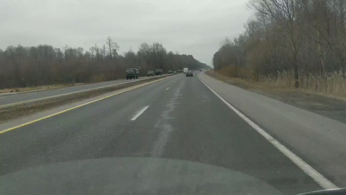 16:10 (Minsk time) A convoy of Russian military equipment with V marks was moving along the M10 highway from Gomel towards Rechitsa