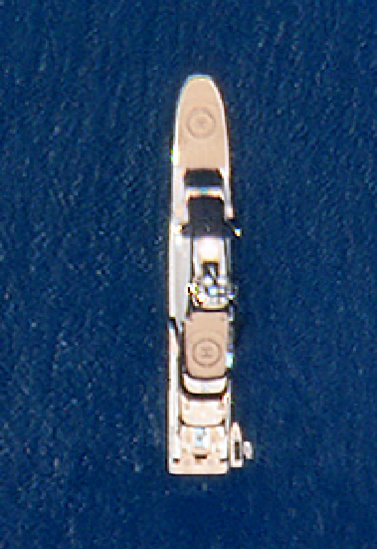 New satellite imagery from @Planet, taken on March 7, of what is claimed to be a yacht appearing to match the design of the Nord, owned by Russian billionaire Alexei Mordashov, floating in the Seychelles 