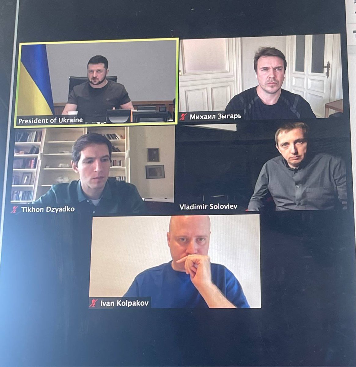 Russia's media censor is warning a group of Russian journalists not to publish an interview they just did with President Zelensky