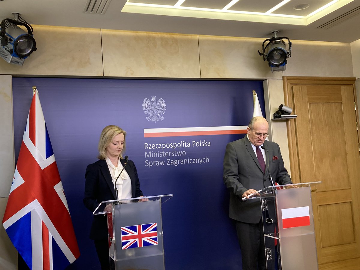 UK Foreign Secretary @trussliz in Warsaw: Poland has always been clear eyed about Russia. You have understood Putin's malign intent. You were right.  we agree the only way to end this war is for Putin to lose in Ukraine, we agree to step up our sanctions