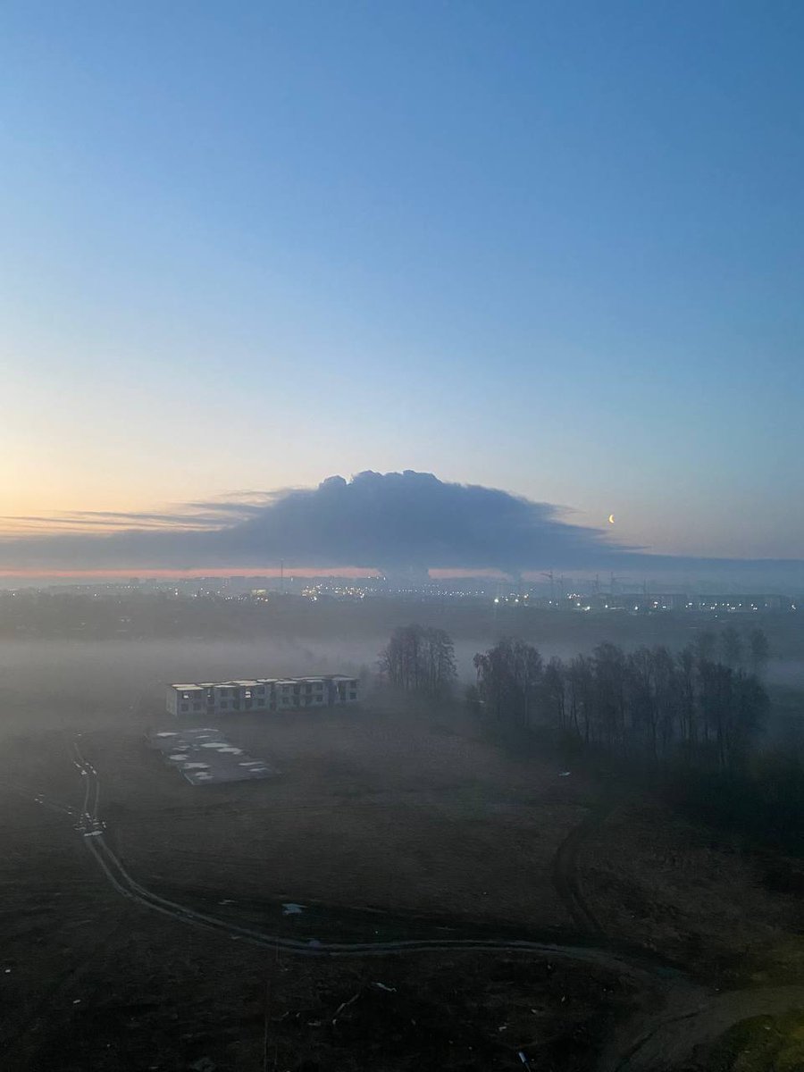 Smoke over oil depot in Bryansk