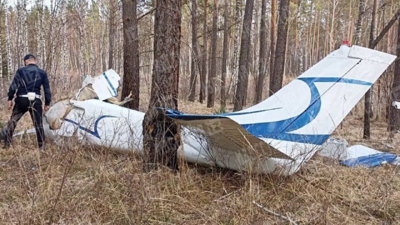 Kranoyarsk Krai'de Cessna 182 uçağının düşmesinde Moskova Ortodoks kilisesinin bir rahibi öldü, pilot hayatta kaldı