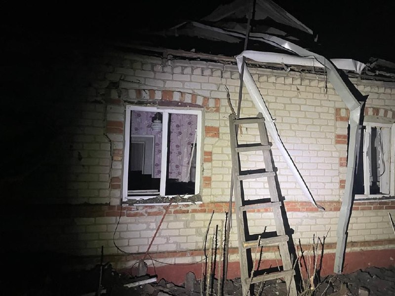 1 persona uccisa, un'altra ferita a causa dei bombardamenti russi a Yampil nella regione di Donetsk