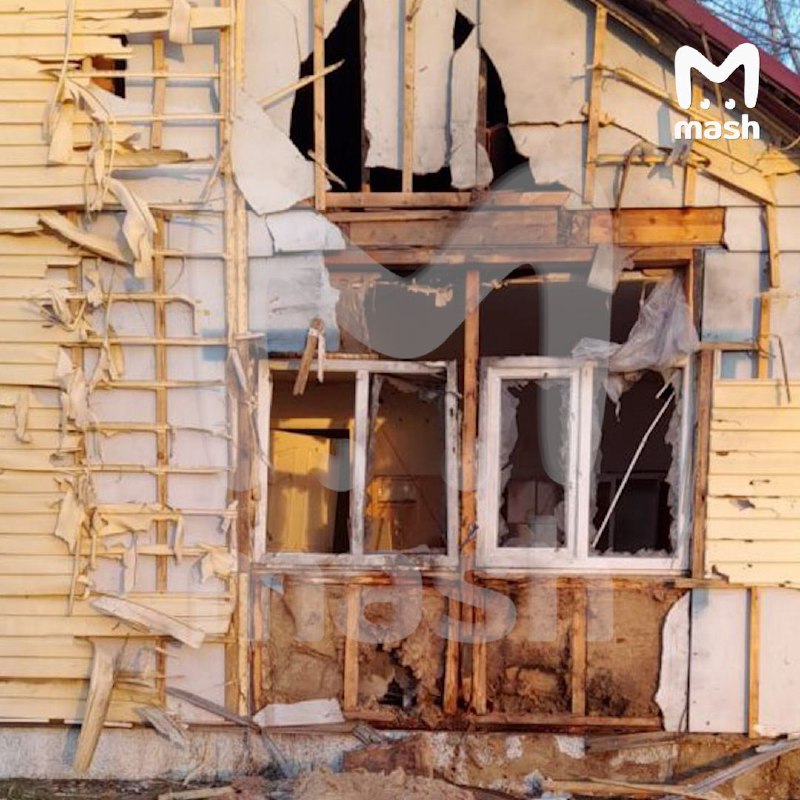 1 persona uccisa, un'altra ferita nel villaggio di Zapesochye del distretto di Pogarsk nella regione di Kursk a causa dei bombardamenti