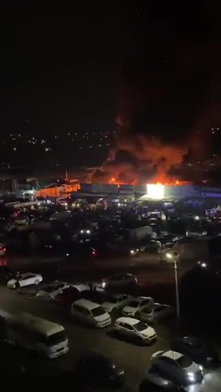 Požiar na trhu Temernik v Rostove