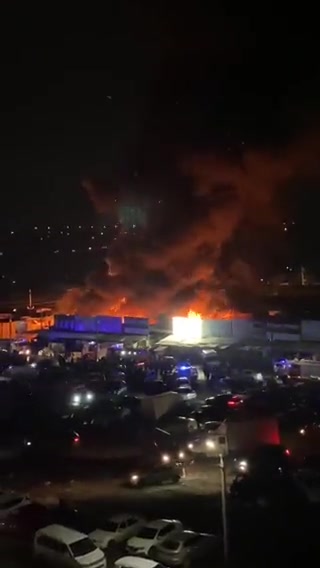 Пожар на рынке Темерник в Ростове