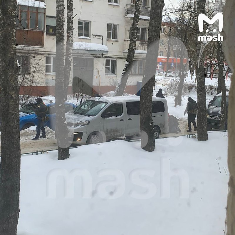 W pojeździe w Łobni znaleziono urządzenie wybuchowe. Zatrzymano jednego podejrzanego