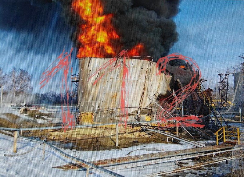Пожар в нефтено депо в Белгородска област в резултат на атака с дрон