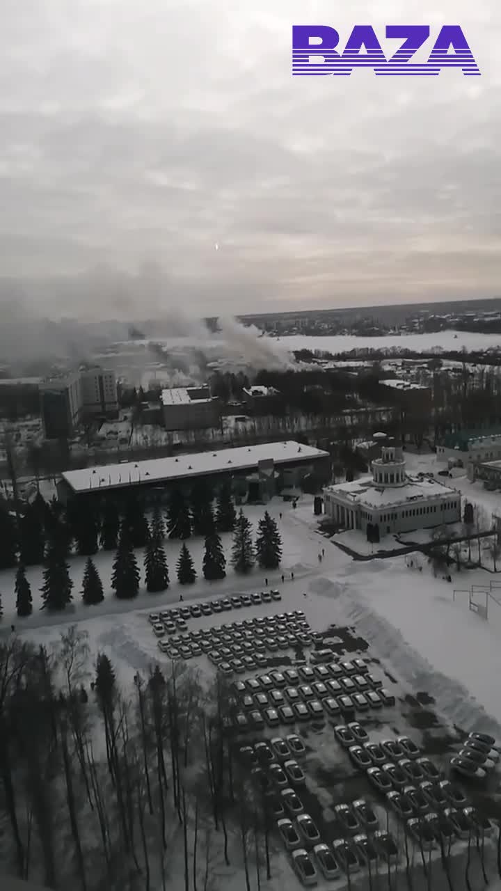 In Kazan staat de Higher Command Tank School in brand
