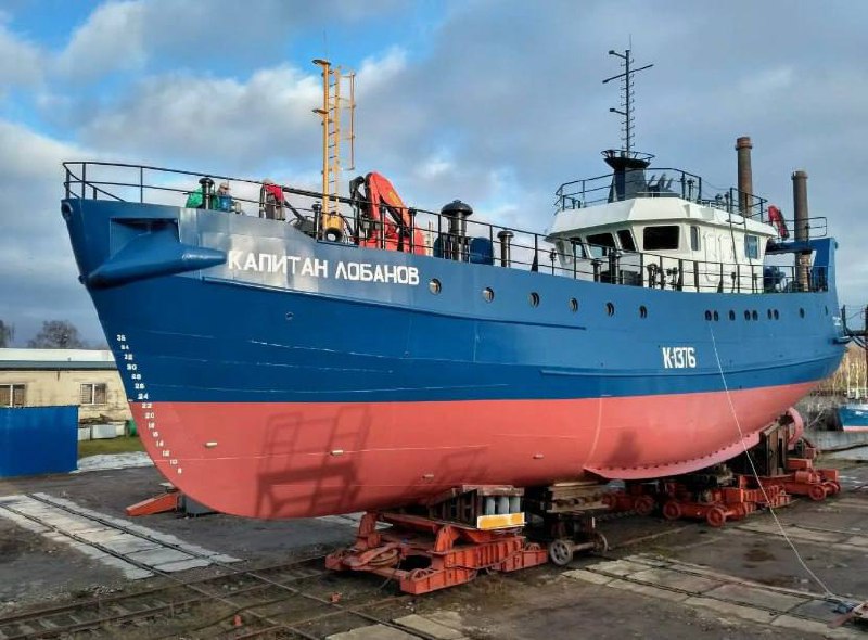 洛巴诺夫船长号拖网渔船在波罗的海沉没。此前，由于船上发生爆炸。 1人死亡、4人受伤