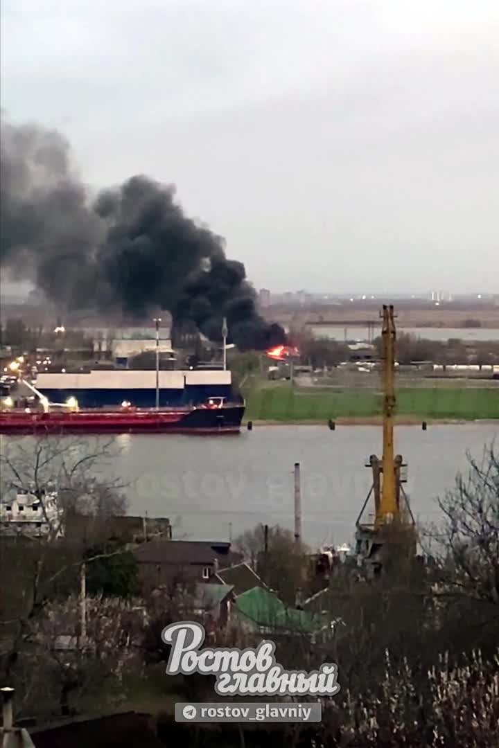 Bränsledepå brinner i Rostov