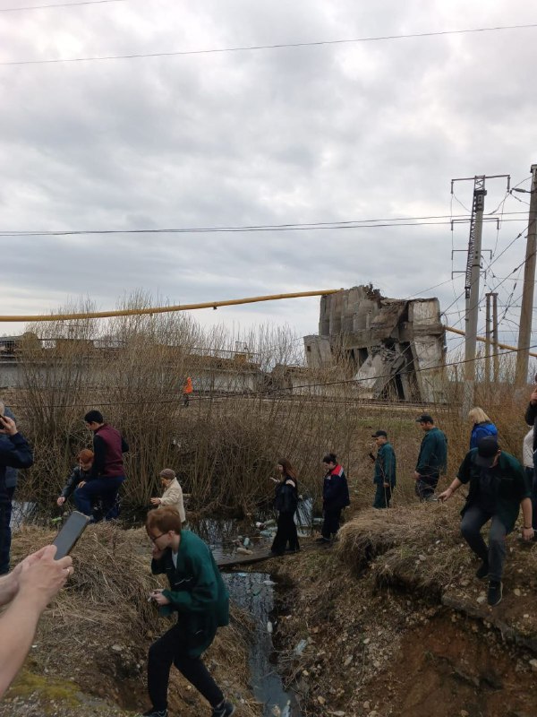 Bridge collapsed at highway in Vyazma of Smolensk region of Russia. Railways blocked