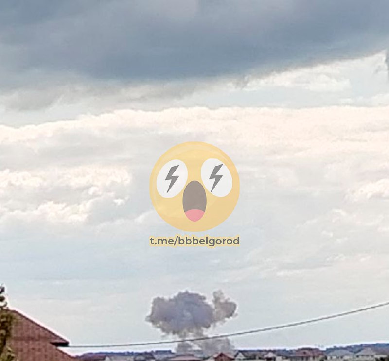 Veľký výbuch neďaleko Streletskoye v regióne Belgorod