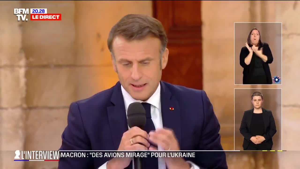 Emmanuel Macron: „Od pierwszego dnia Rosjanie grozili. Jesteśmy zorganizowani tak, aby stawić czoła każdemu ryzyku
