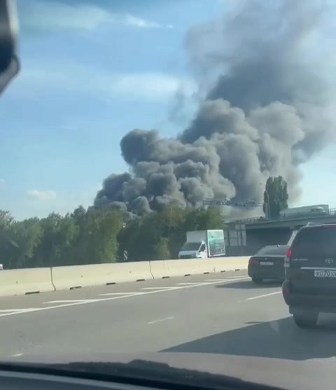 В Краснодаре произошел крупный пожар.