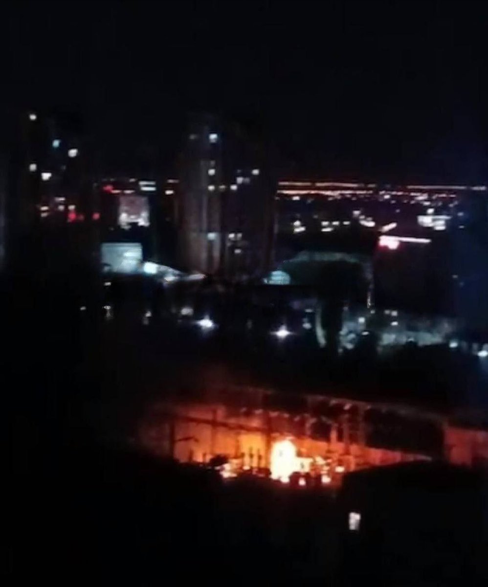 Durante la noche se produjo un incendio en una subestación en Volgogrado, Rusia. Los medios rusos informan que la ciudad experimentó problemas de energía.