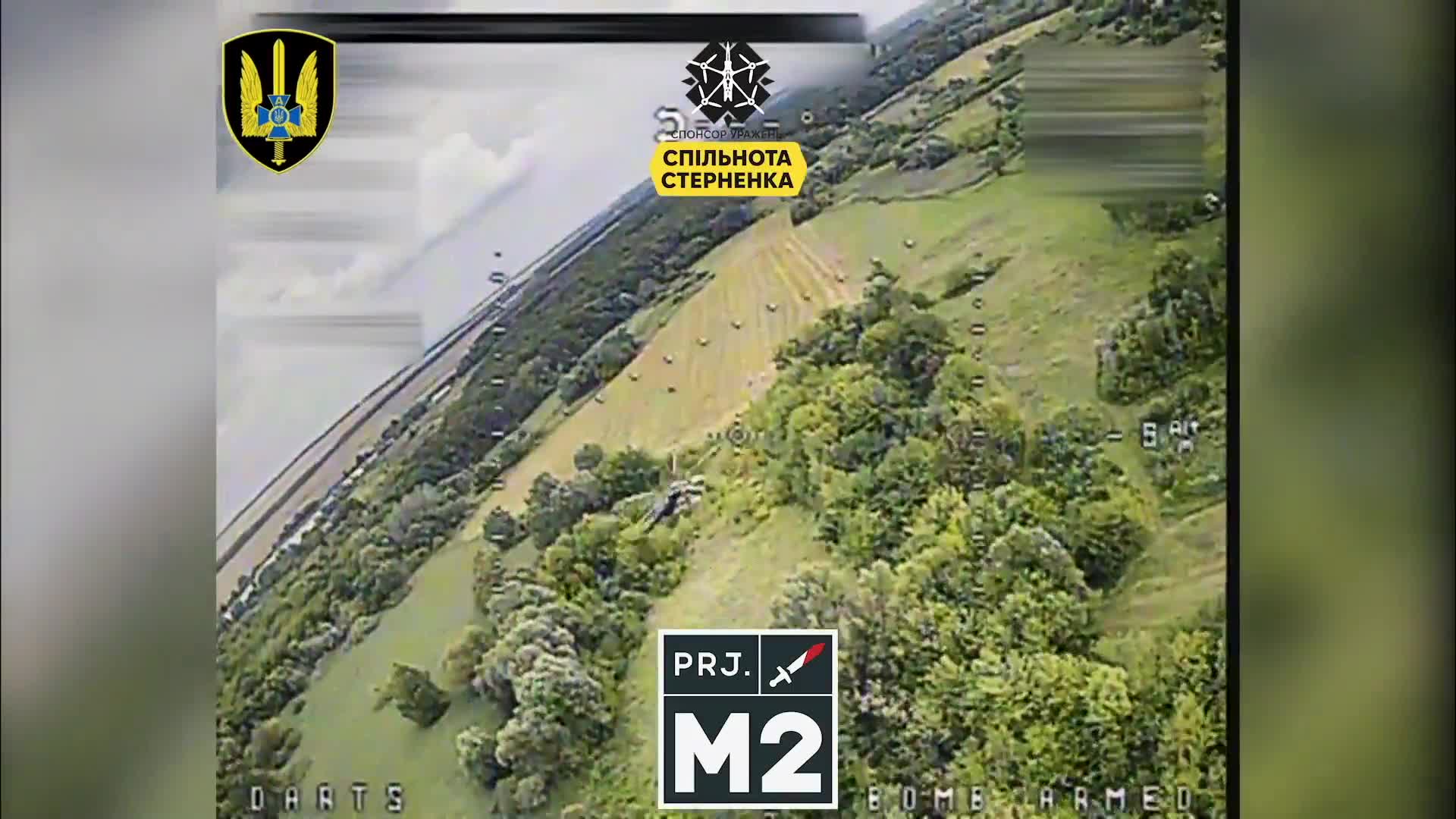 Video: drone FPV ucraino ha preso di mira un elicottero russo Mi-8 nella regione di Kursk