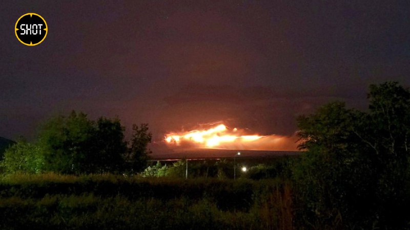 Une puissante éruption du volcan Shiveluch a commencé au Kamchatka. Une colonne de cendres du dôme Karan s'est élevée à 8 kilomètres