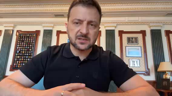 Presidente Zelenskyi: È stato uno degli attacchi più grandi, uno combinato. Più di cento missili di vario tipo e circa un centinaio di droni Shahed. L'attacco ha preso di mira infrastrutture civili critiche. Sfortunatamente, ci sono vittime e decine di feriti. Molti danni alle infrastrutture energetiche. Putin è un animale malato, ma può fare solo ciò che il mondo gli consente di fare. La Russia usa le sue armi di tutti i tipi, così come gli Shahed e i missili balistici della Corea del Nord. Stati Uniti, Gran Bretagna, Francia e altri partner hanno il potere di aiutarci a fermare il terrorismo. Sono necessarie decisioni difficili