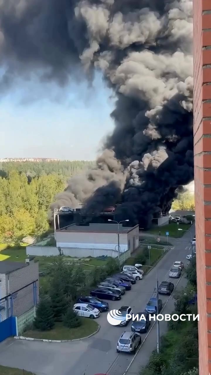 Odintsovo'daki bir otoparkta çıkan yangında iki ölü ve üç kişi yaralandı; yangın söndürüldü