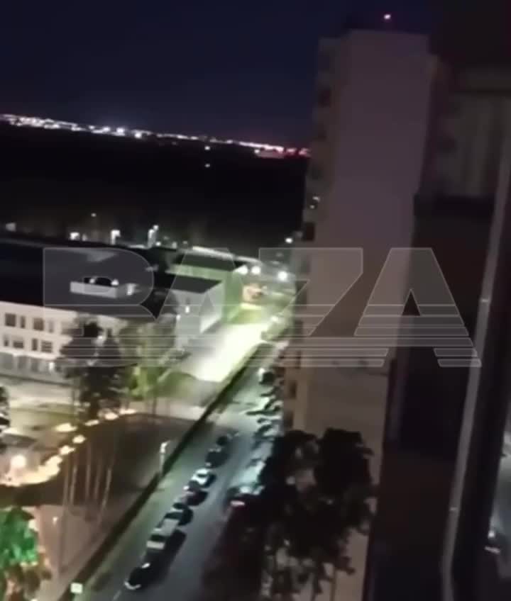 El moment de l'explosió prop d'un edifici residencial a Sportivny Proezd a Ramenskoye