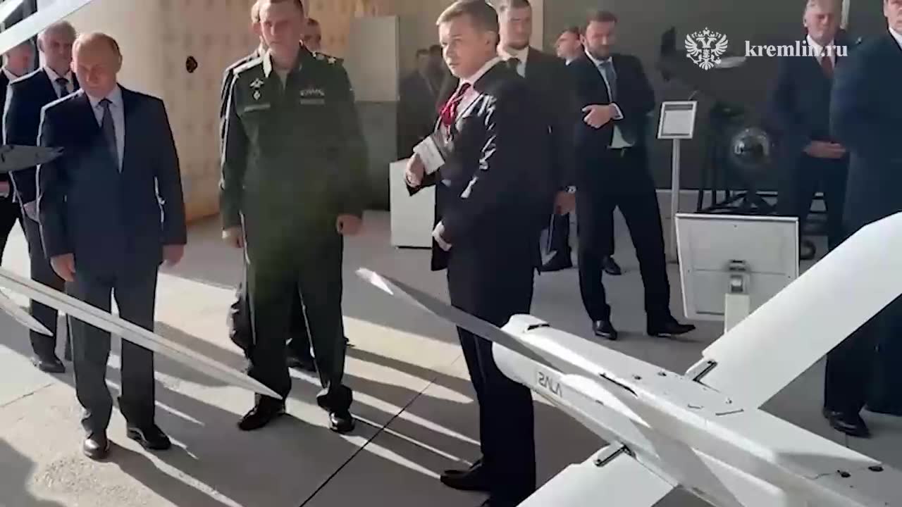 Putin inspected UAV samples at the defense enterprise Special Technology Center in St. Petersburg