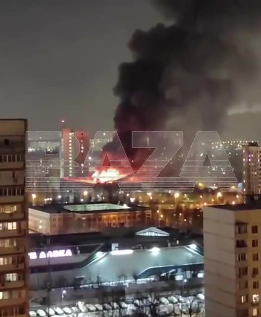 Moscow: The building of the Lebedev Institute of Precision Mechanics and Computer Engineering on Varshavskoe Shosse caught fire 