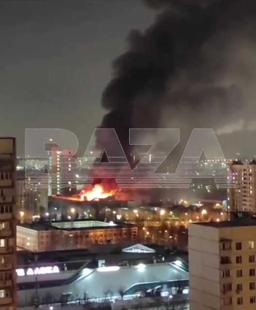 Moscow: The building of the Lebedev Institute of Precision Mechanics and Computer Engineering on Varshavskoe Shosse caught fire 