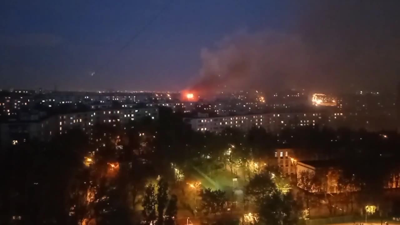 At least three people were injured in the explosion on Tyuleneva street in Moscow