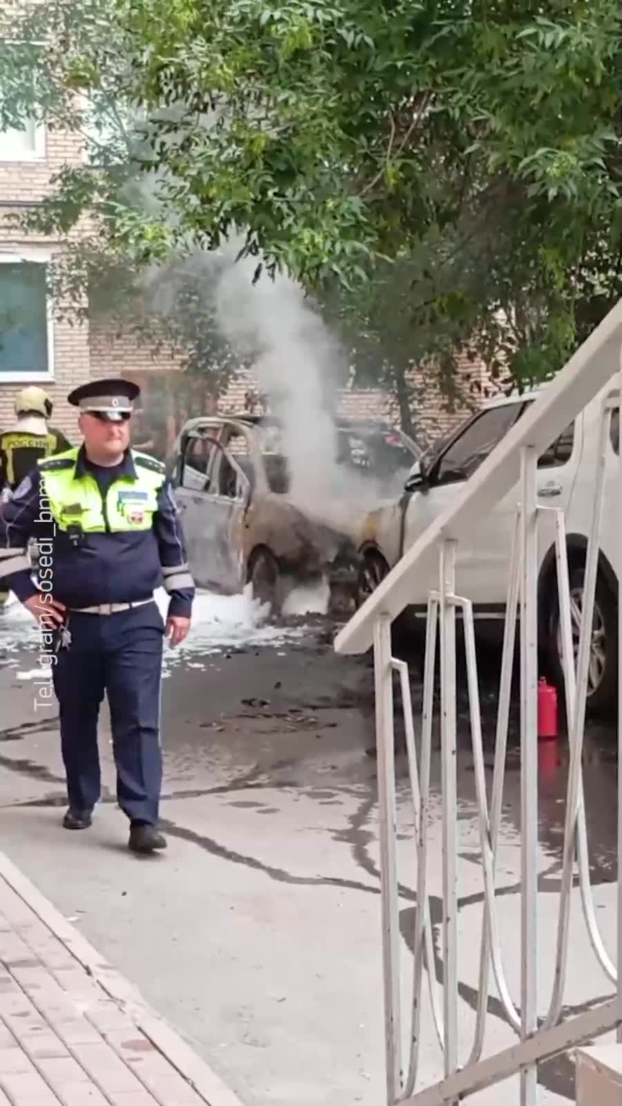 A vehicle exploded and caught fire in Central part of Moscow 