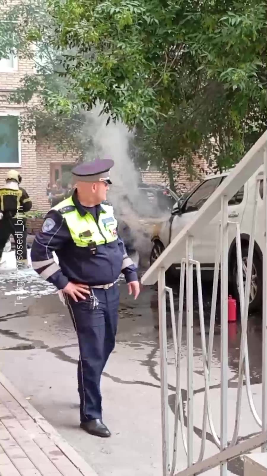 A vehicle exploded and caught fire in Central part of Moscow 