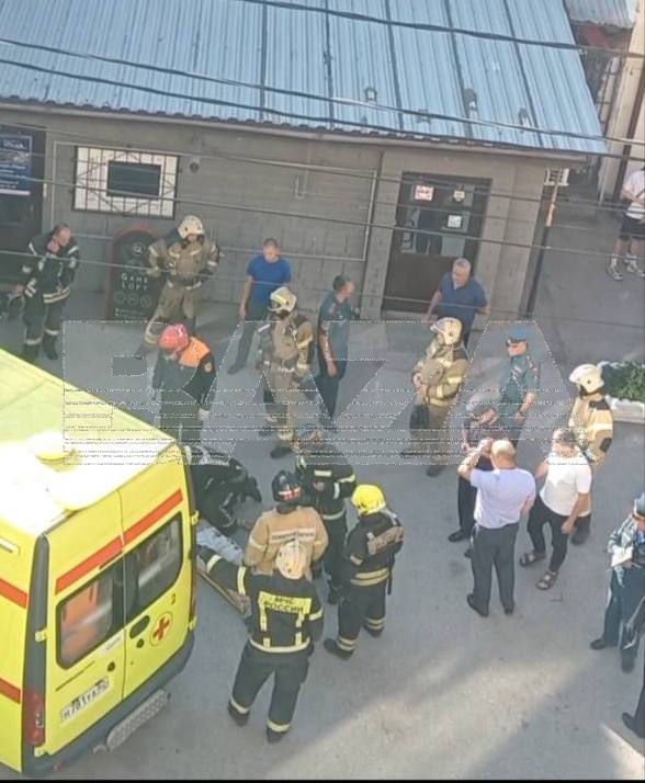 O explozie a avut loc într-un club de jocuri de noroc din Riazan. O persoană a fost ucisă, iar alte câteva au fost rănite. Conform datelor preliminare, unul dintre vizitatori a aruncat o grenadă în clubul de pe strada Sobornaia.