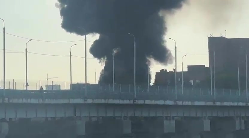 La central tèrmica número 1 està en flames a Penza, la ciutat té talls d'electricitat i aigua calenta