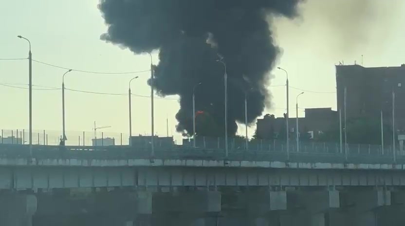 La central tèrmica número 1 està en flames a Penza, la ciutat té talls d'electricitat i aigua calenta