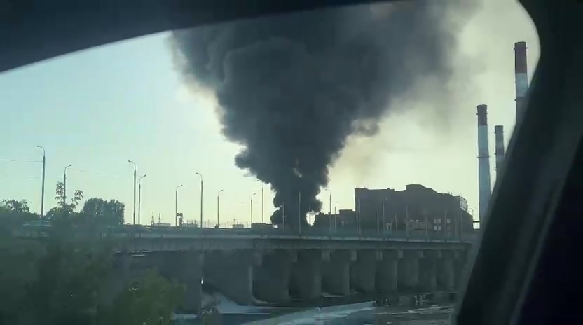 La central tèrmica número 1 està en flames a Penza, la ciutat té talls d'electricitat i aigua calenta