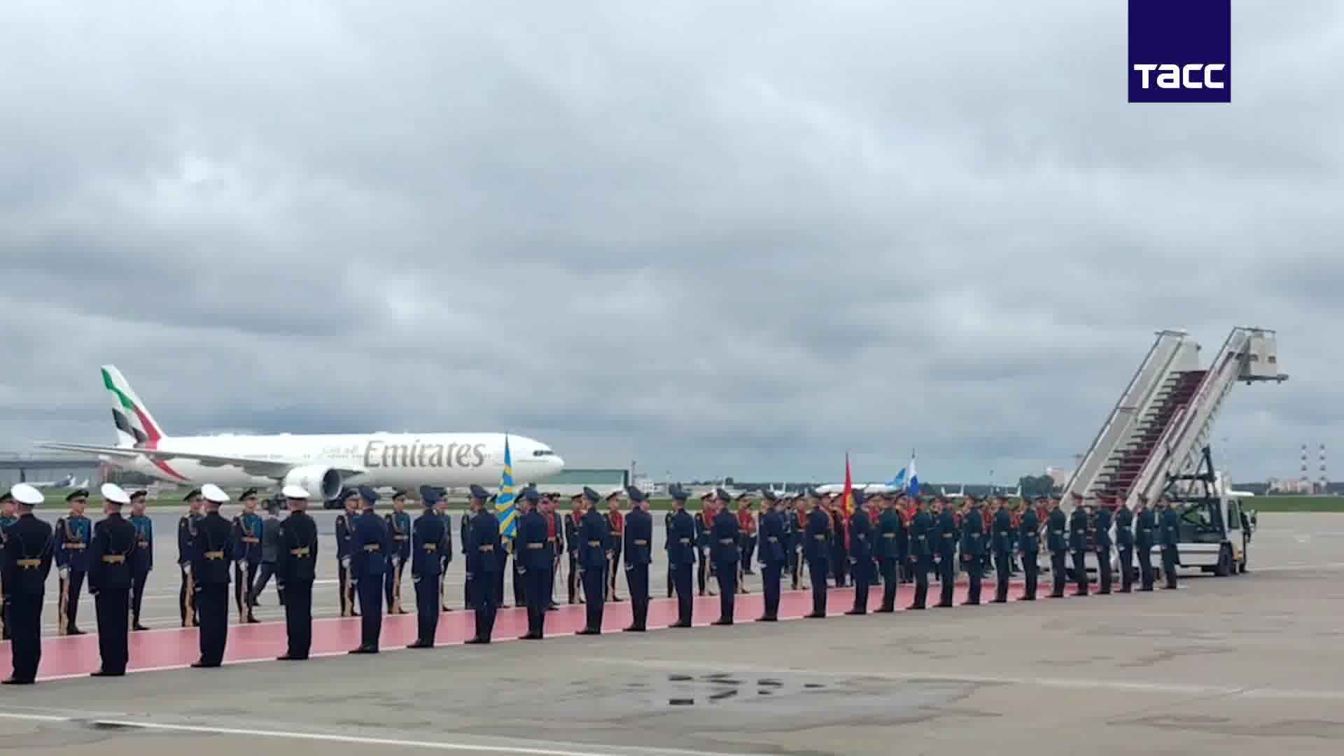 נשיא איחוד האמירויות הערביות, שייח' מוחמד בן זאיד אל-נהיאן, הגיע לביקור רשמי ברוסיה.