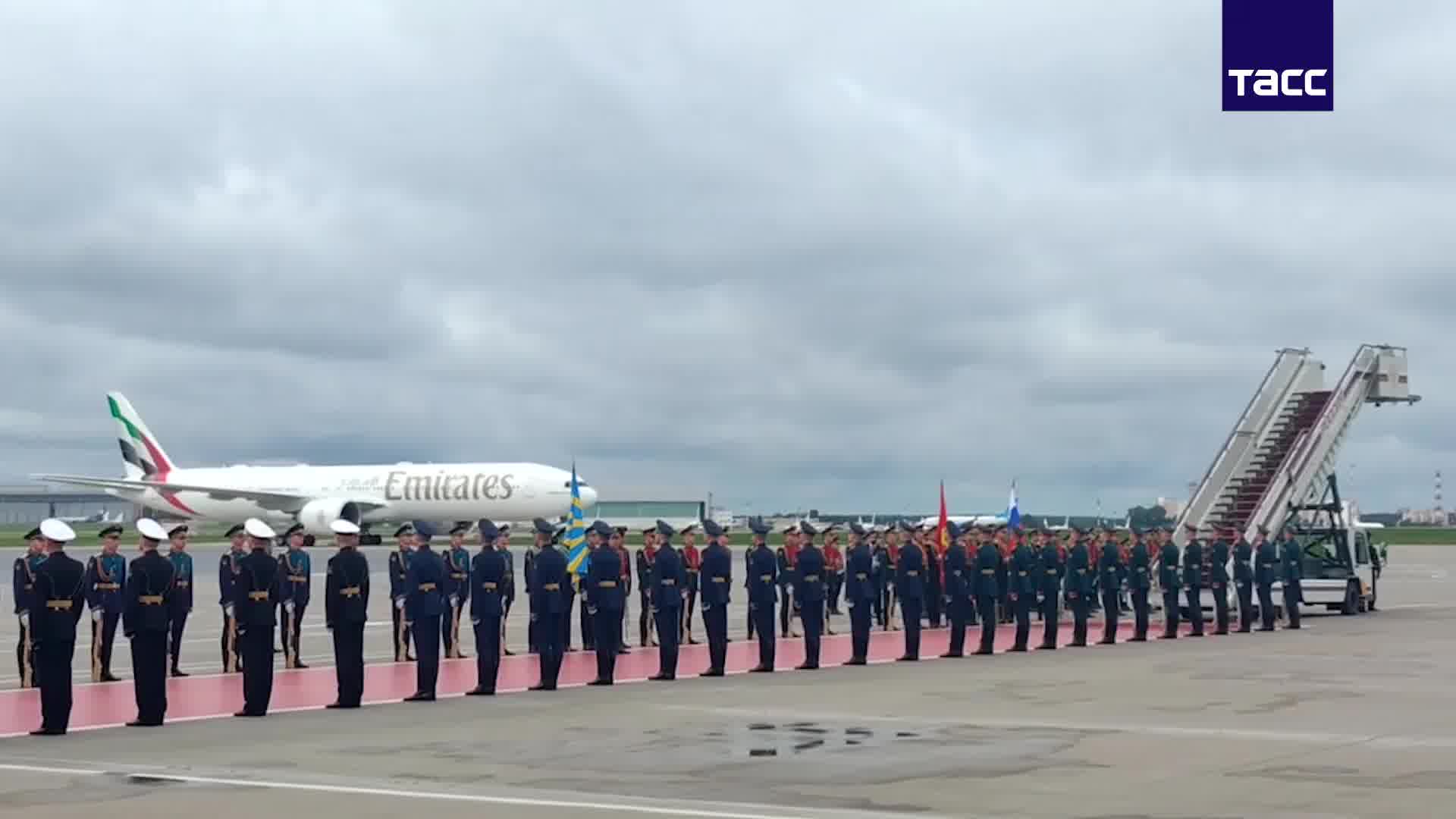 נשיא איחוד האמירויות הערביות, שייח' מוחמד בן זאיד אל-נהיאן, הגיע לביקור רשמי ברוסיה.