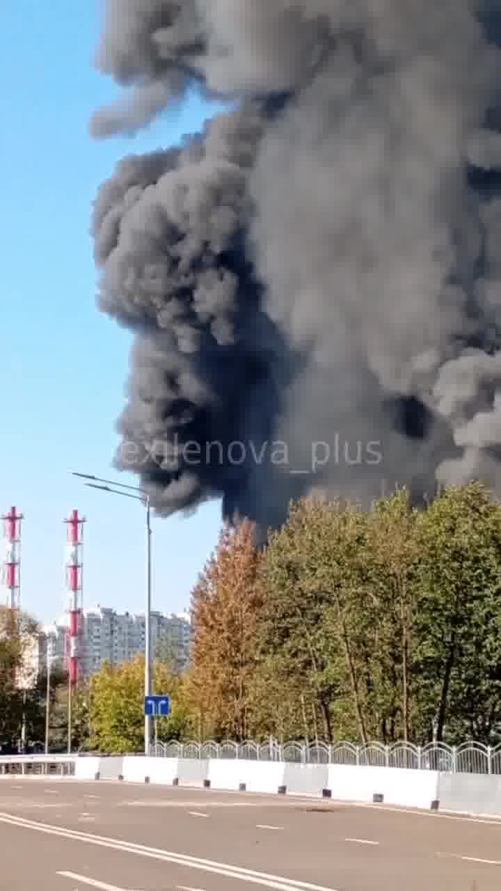 Big fire with explosions reported in Balashikha of Moscow region