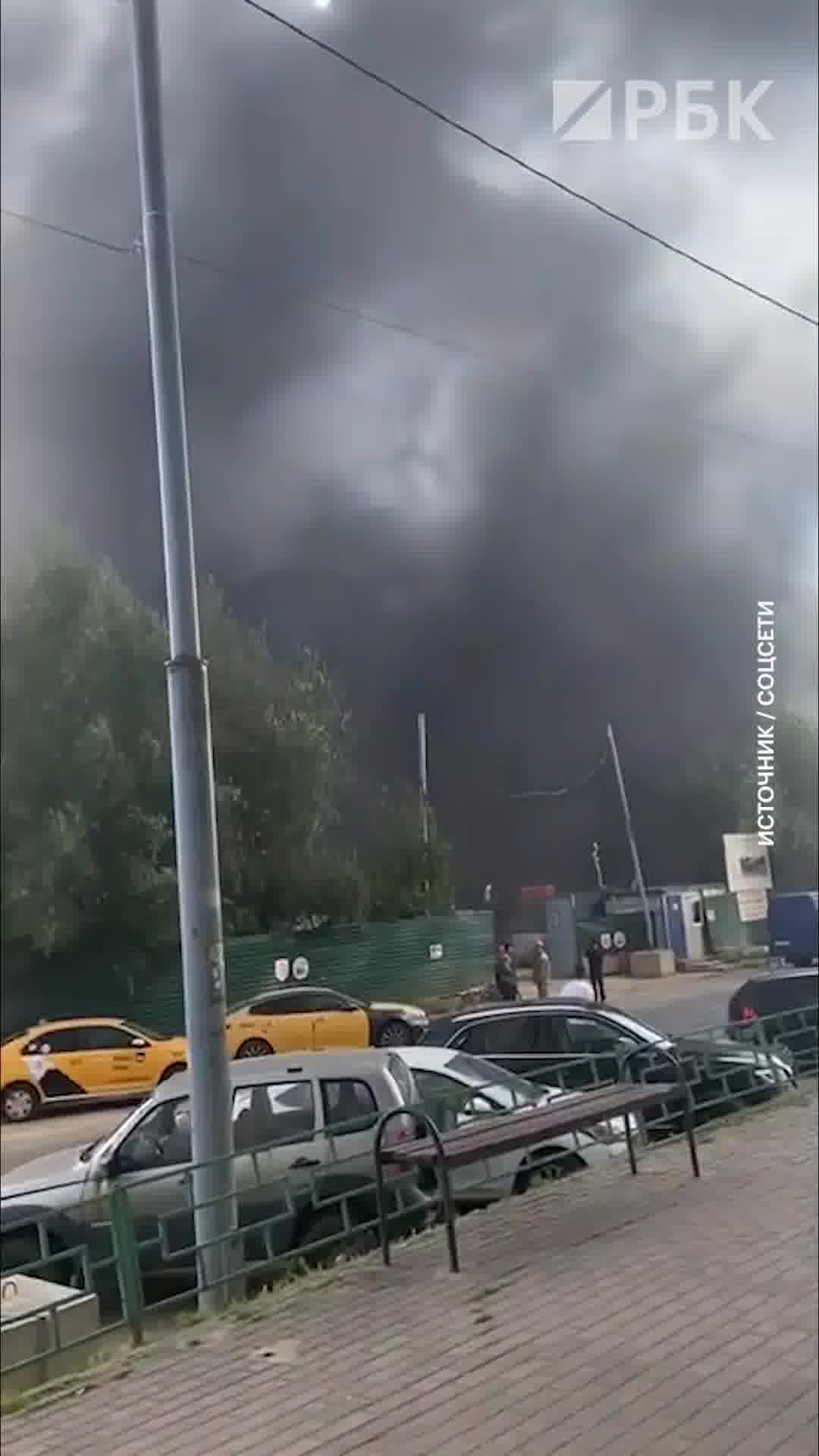 A large fire has been spotted in Putilkovo, Moscow Region.