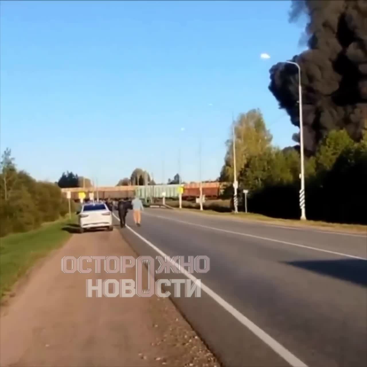 18 cars derailed, 6 caught fire after train collided with a truck near Ryzhykovo of Smolensk region